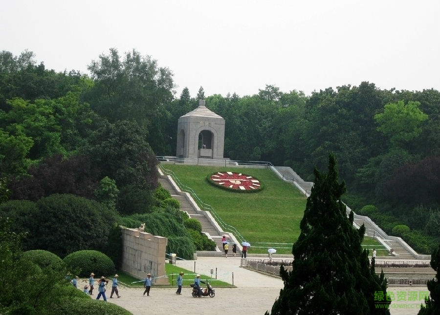 3709238_151210703104_2.jpg 雨花台导游